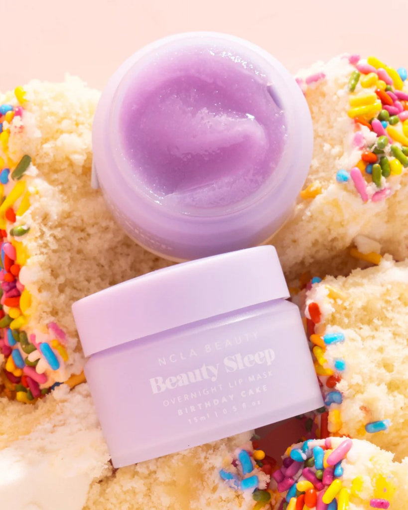 Beauty Sleep Birthday Cake- overnatting leppemaske - Snyggelig