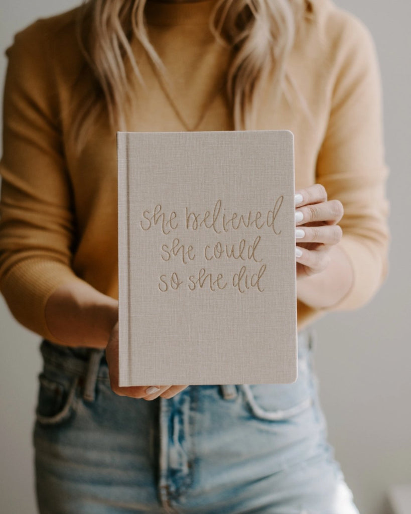 She Believed She Could So She Did - notatbok - Snyggelig