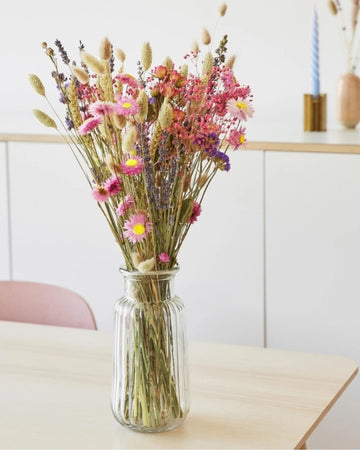 Tørkede blomsterbunt- rosaeng - Snyggelig